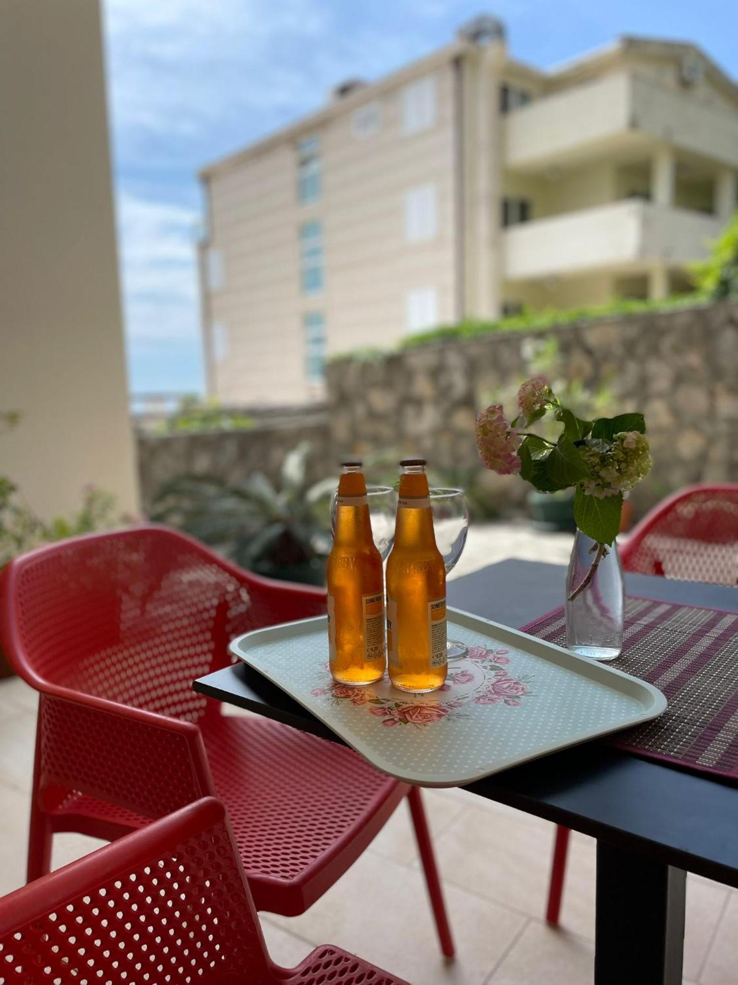 Apartments Rales Sveti Stefan Ngoại thất bức ảnh
