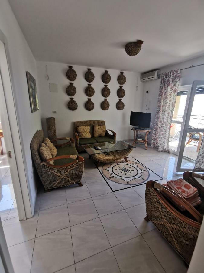 Apartments Rales Sveti Stefan Ngoại thất bức ảnh